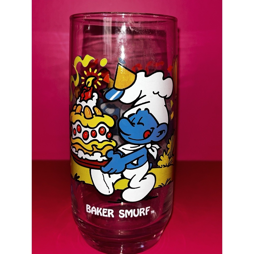 Vintage BAKER SMURF 1983 Hardee's‎ Peyo Wallace Berrie Smurf Glass Cup Tumbler